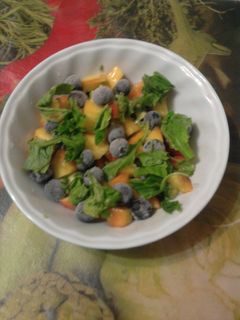 Una foto de Ensalada agridulce de frutas