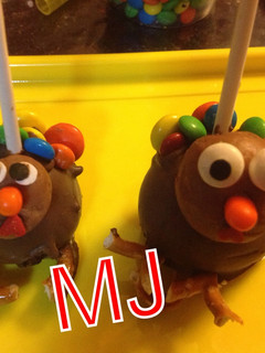 Una foto de Cake Pops turkey day