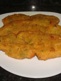 Una foto de Filetes de pavo empanados