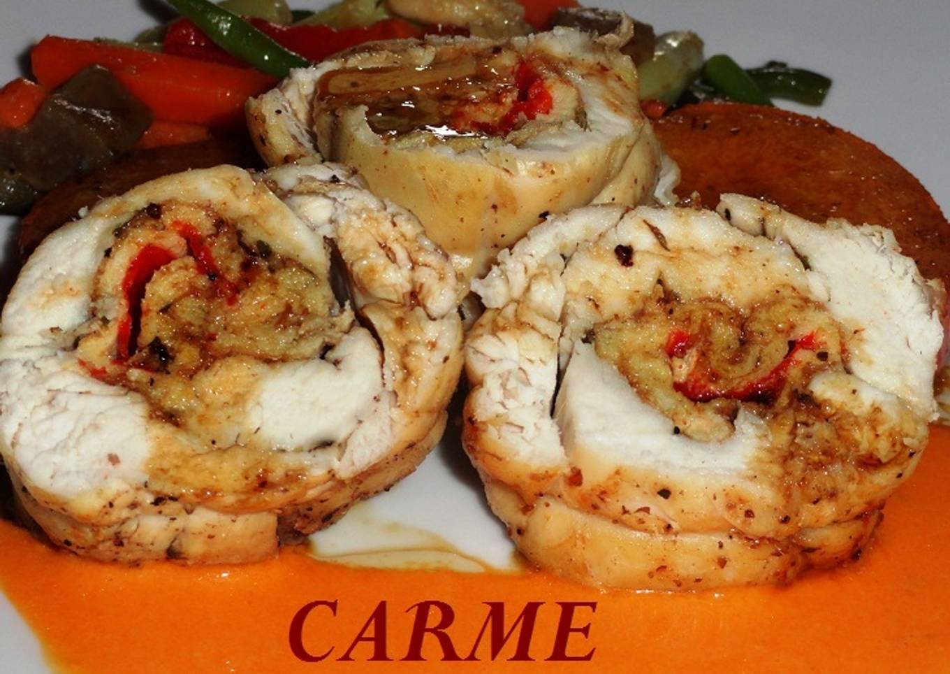 Rollitos de pollo rellenos de tortilla<br />