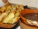 Tamalitos norteños estilo Monterrey y Champurrado