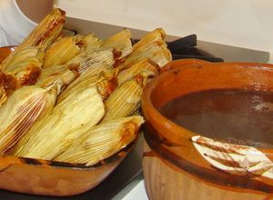 Foto principal de Tamalitos norteños estilo Monterrey y Champurrado
