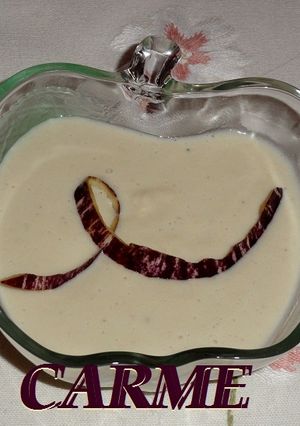 Una foto de Salsa suave de berenjena