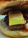 Hamburguesas caseras con queso