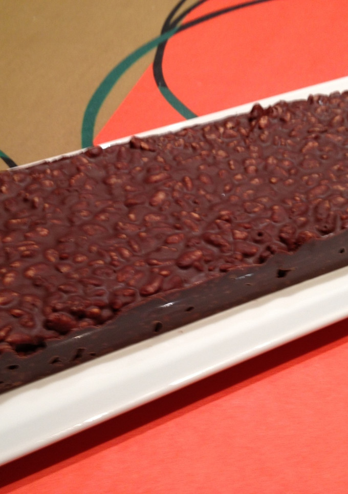 Una foto de Turrón de chocolate con arroz inflado (rice krispies)
