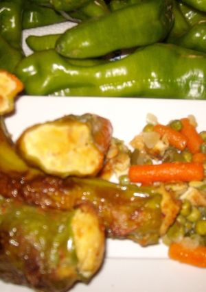 Una foto de Pimientos rellenos de tortilla de patatas