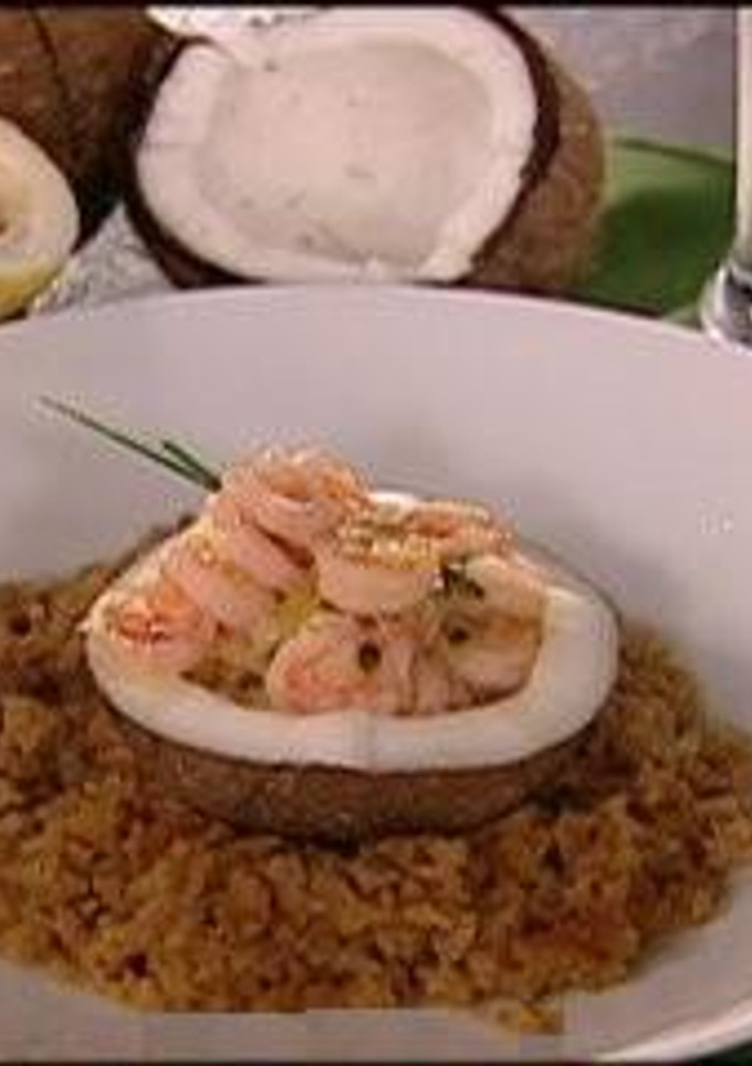 Una foto de Camarones tropicales con rissoto al azafrán