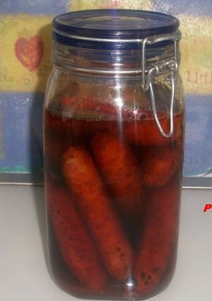 Una foto de Chorizos de Albacete en Orza