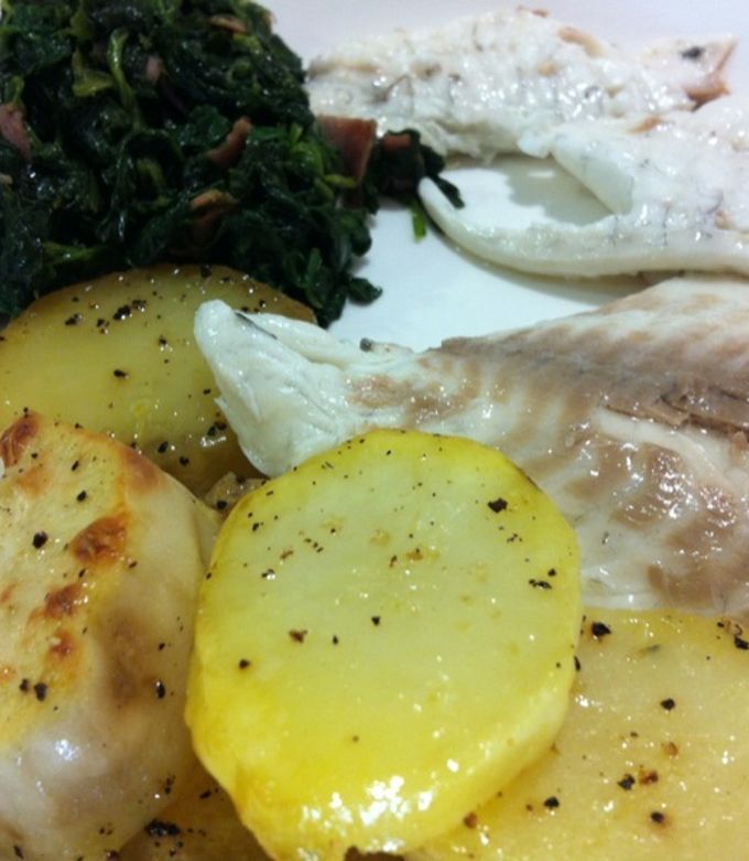 Foto principal de Dorada a la sal con patatas