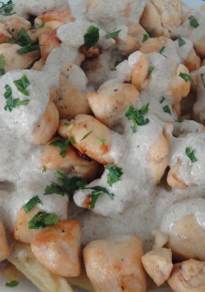 Una foto de Raxo de pollo con salsa de champiñones