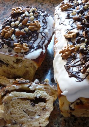 Una foto de Pan dulce navideño relleno arrollado casero