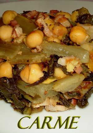 Una foto de Acelgas con garbanzos y beicon