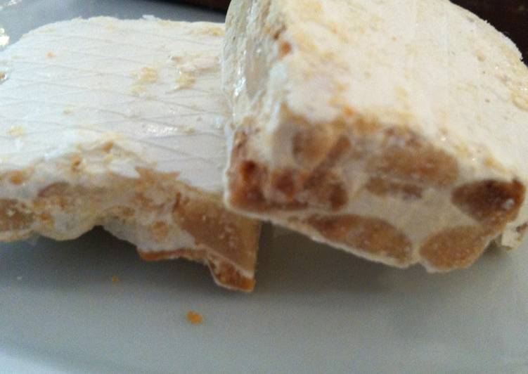 Turrón duro
