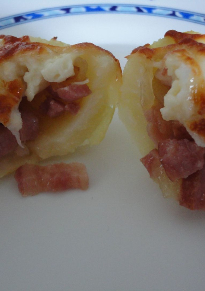 Una foto de Patatas rellenas de bacon