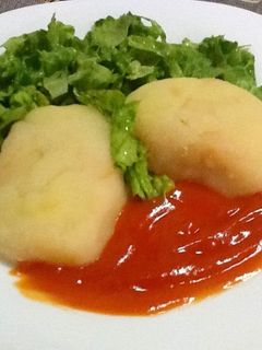 Una foto de Puré de patata relleno