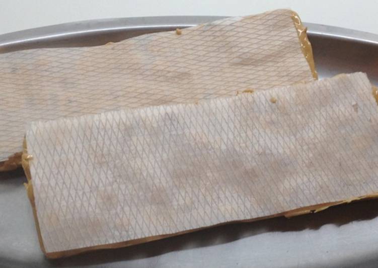 Turrón duro con almendras