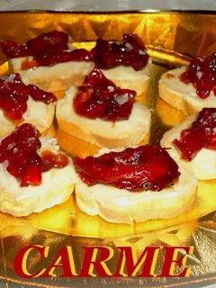 Una foto de Canapés de pimiento caramelizado