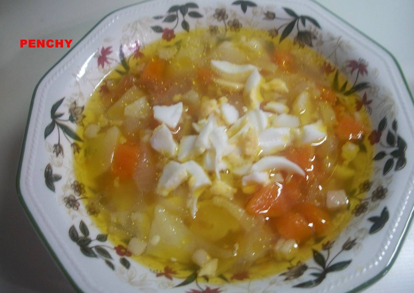 Sopa de verduras con jamón Ibérico<br />
