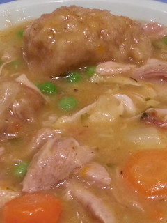 Una foto de Sopa de pollo con dumplings
