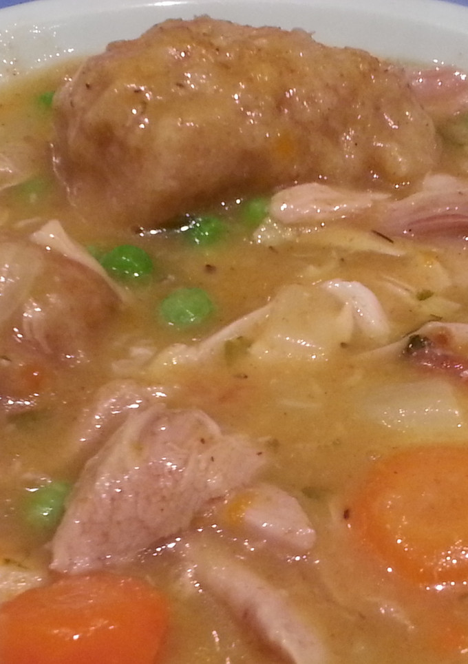 Una foto de Sopa de pollo con dumplings