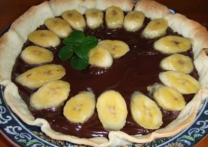 Foto principal de Tarta de chocolate intenso y plátanos

