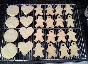 Una foto de Galletitas navideñas de jengibre y miel