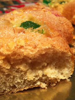 Una foto de Roscón de reyes agua de azahar