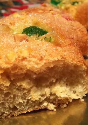 Una foto de Roscón de reyes agua de azahar