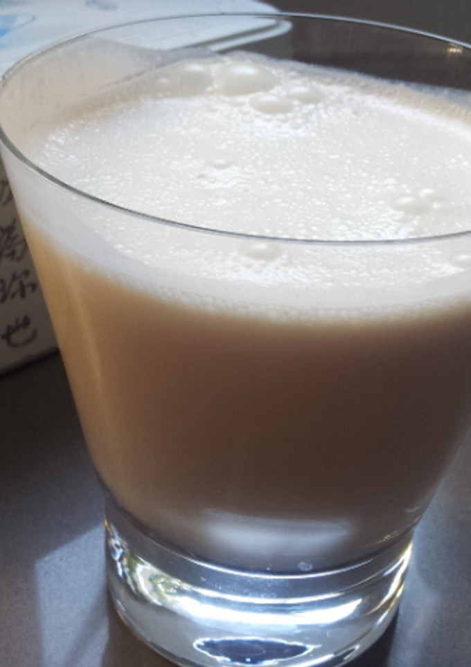 Una foto de Batido Smoothie de turrón de Jijona y baileys