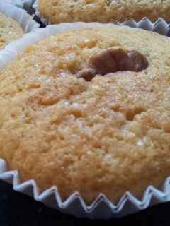 Una foto de Muffins con nueces