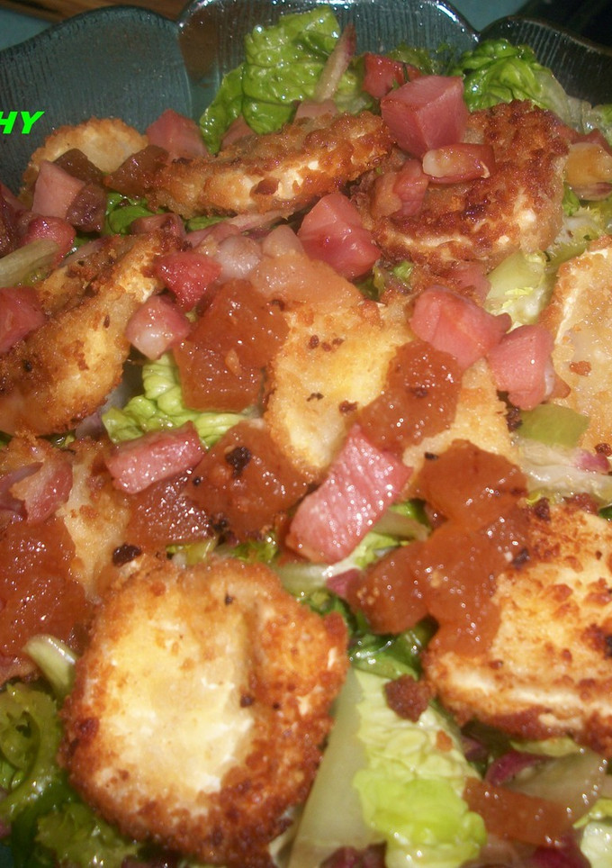 Una foto de Ensalada de escarola templada Navideña