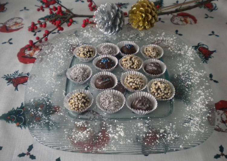 Bombones decorados para Navidades