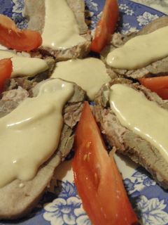 Una foto de Lengua vitel toné