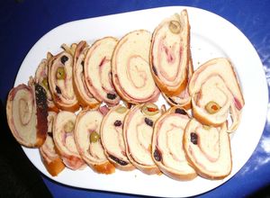 Una foto de Pan de Jamón Navideño