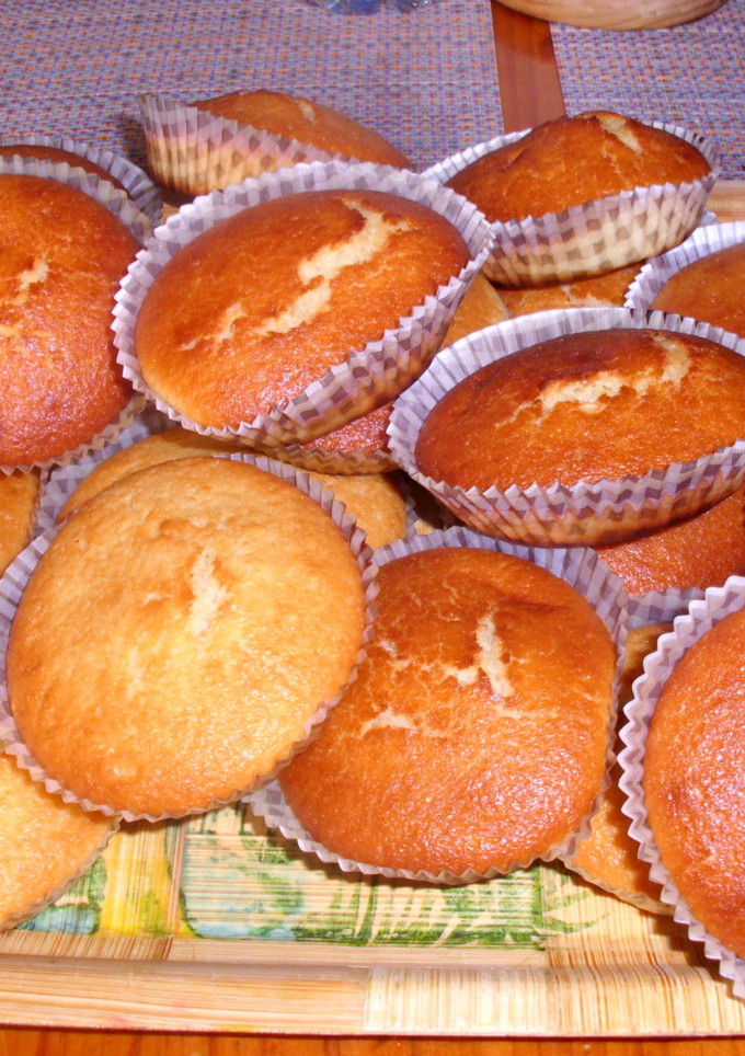 Una foto de Magdalenas de yogur y mandarina