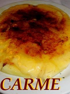 Una foto de Crema quemada con piña