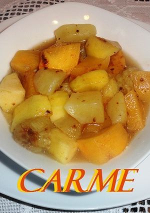 Una foto de Ensalada tibia de frutas especiadas
