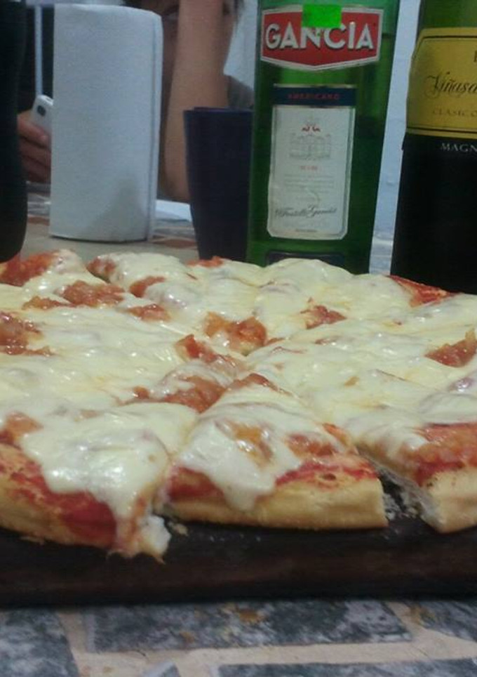 Una foto de Pizza en microondas