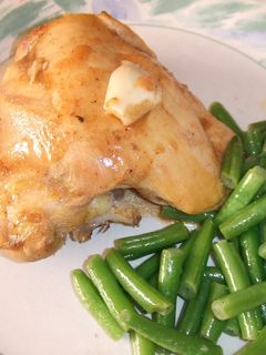 Una foto de Pollo con salsa de ajos y limas