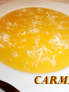 Una foto de Crema de calabaza light