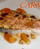 Salmón asado con frutos secos