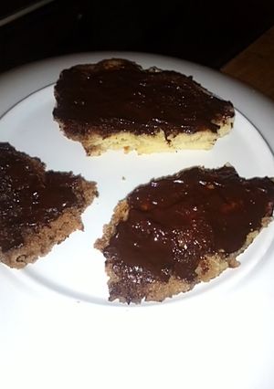 Una foto de Pan marmoleado con cobertura de chocolate