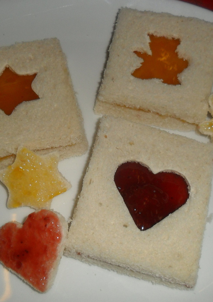 Una foto de Sandwichs dulces con ventanitas