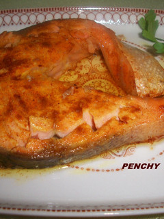 Una foto de Salmón al horno al curry de madrás