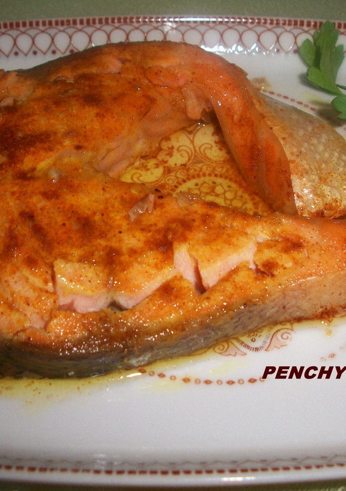 Una foto de Salmón al horno al curry de madrás