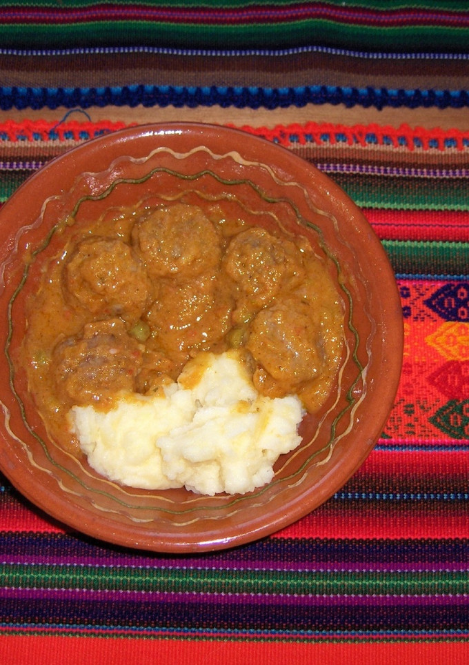 Una foto de ALBONDIGAS EN SALSA CON UN TOQUE DE ESPECIAS