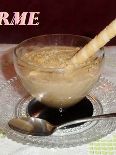 Una foto de Crema de mascarpone y turrón