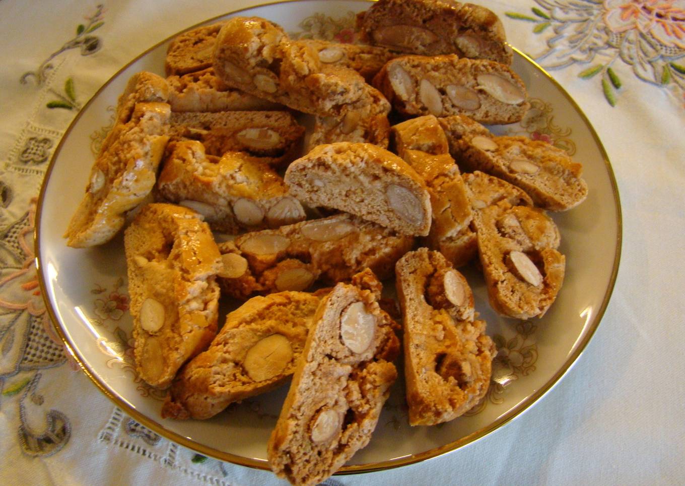 Carquinyolis masa con almendras<br />