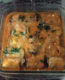 Rollitos de berenjena en salsa de tomate