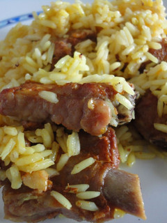 Una foto de Arroz con costilla ibérica adobada
